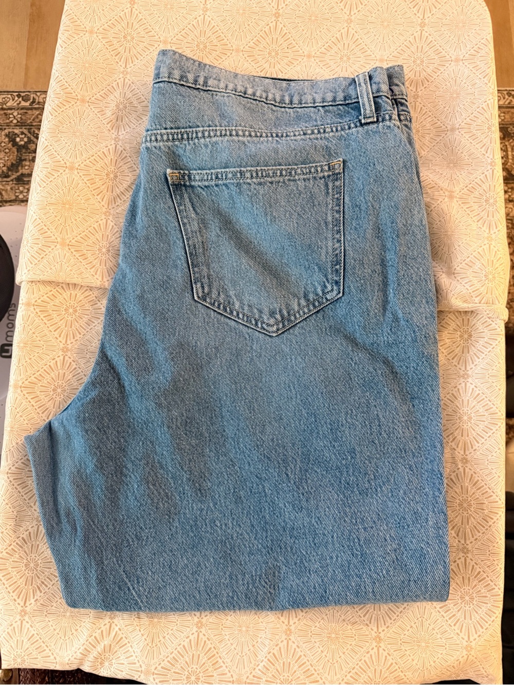 Arizona Jean Company Light Blue Boyfriend Jeans